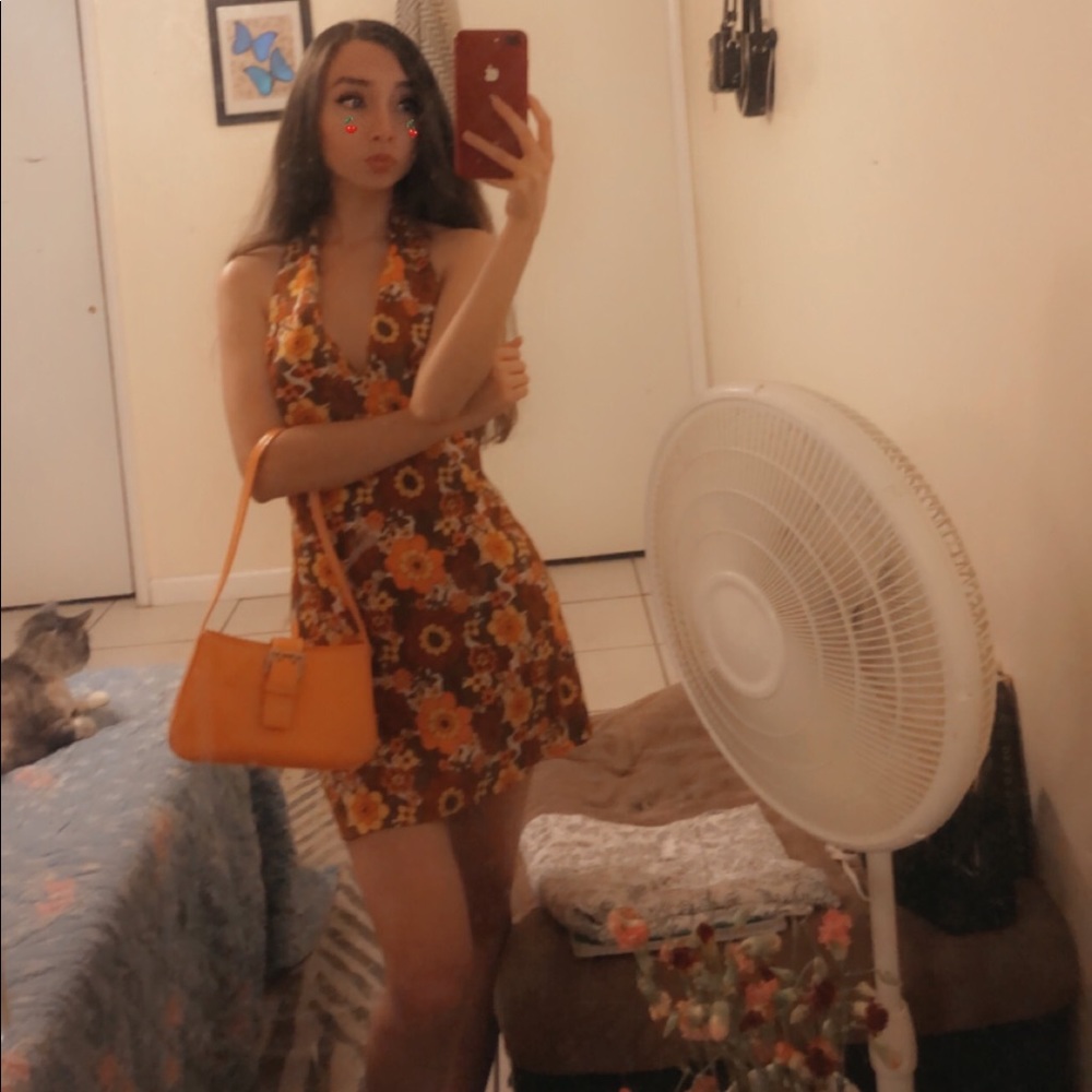❀︎ Margaux halter dress with collar ✿︎
